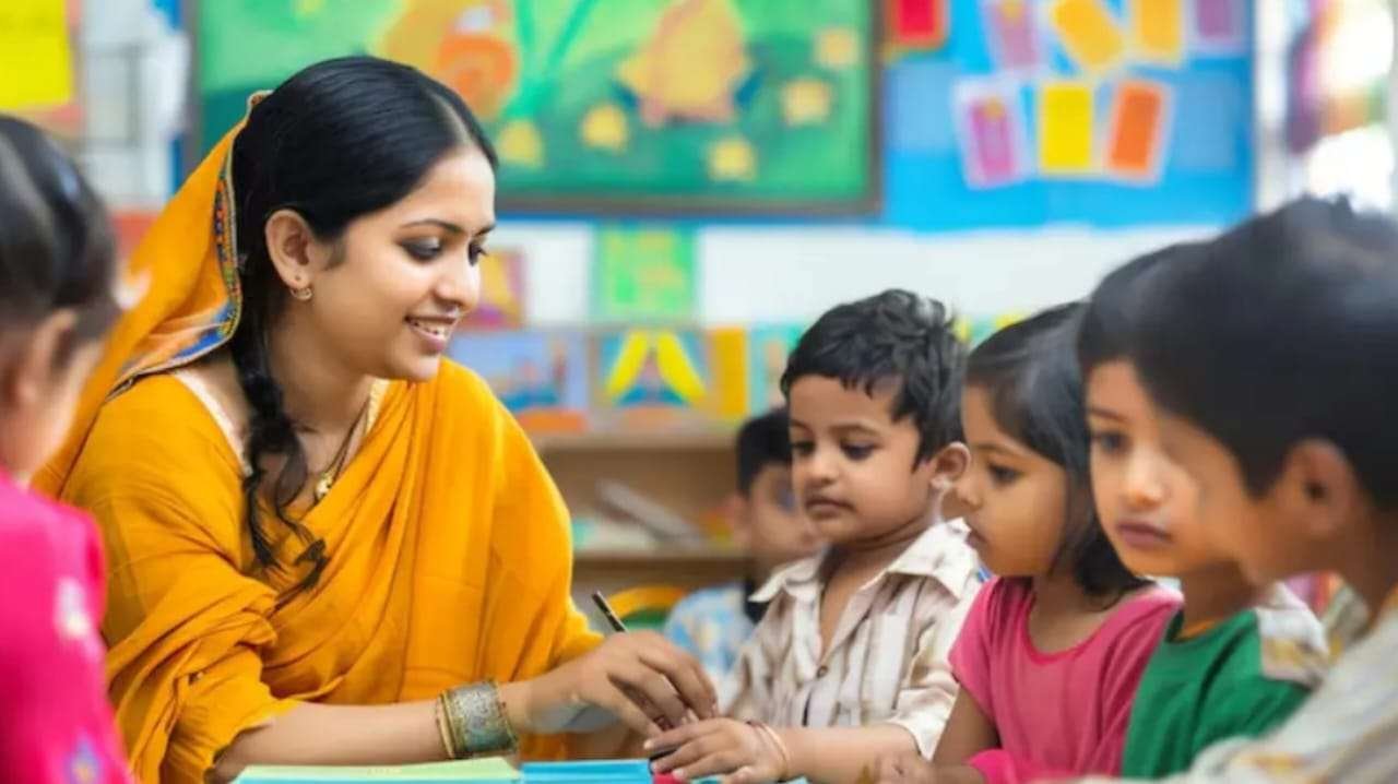 Ayah Notification 2025 : ఏపీలో శిశు సంక్షేమ  శాఖ లో భారీ నోటిఫికేషన్ అర్హతలు.. ఆఖరి తేదీ